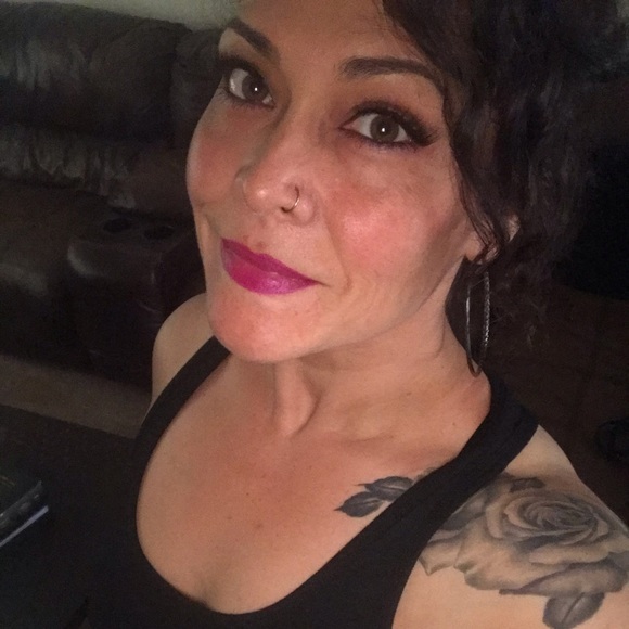 nena_711